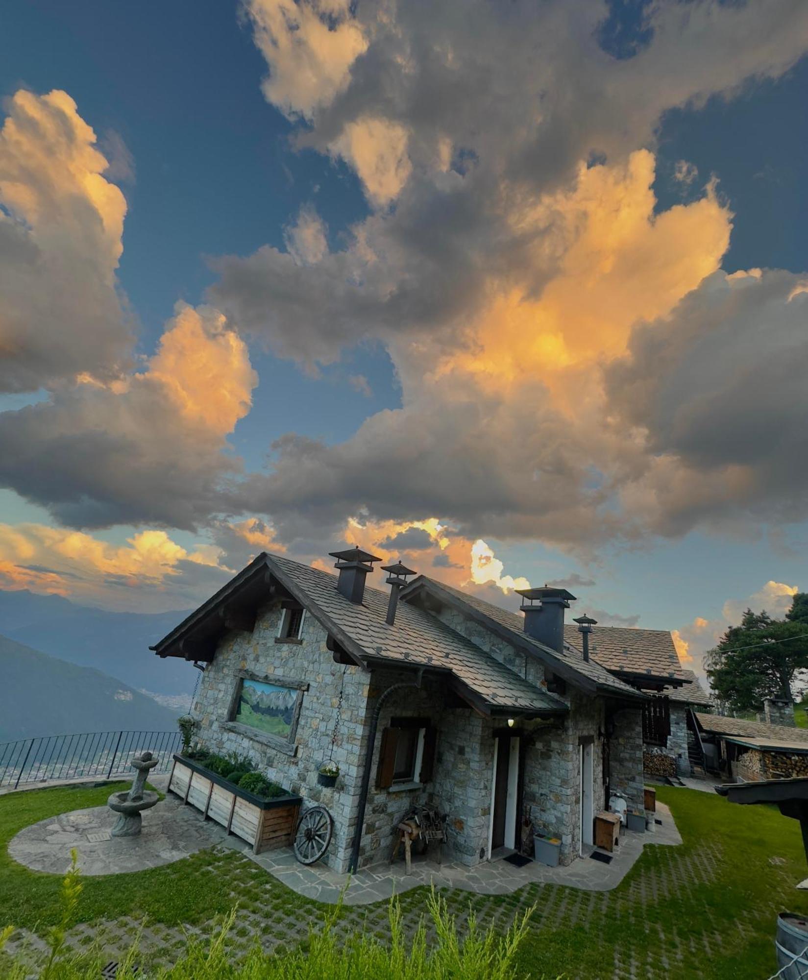 Agriturismo Giacomino Vendégház Gera Lario Kültér fotó