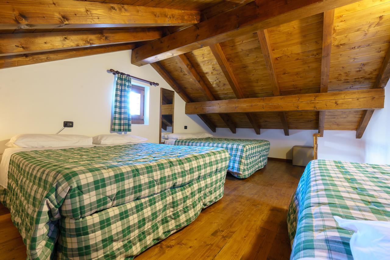 Agriturismo Giacomino Vendégház Gera Lario Kültér fotó