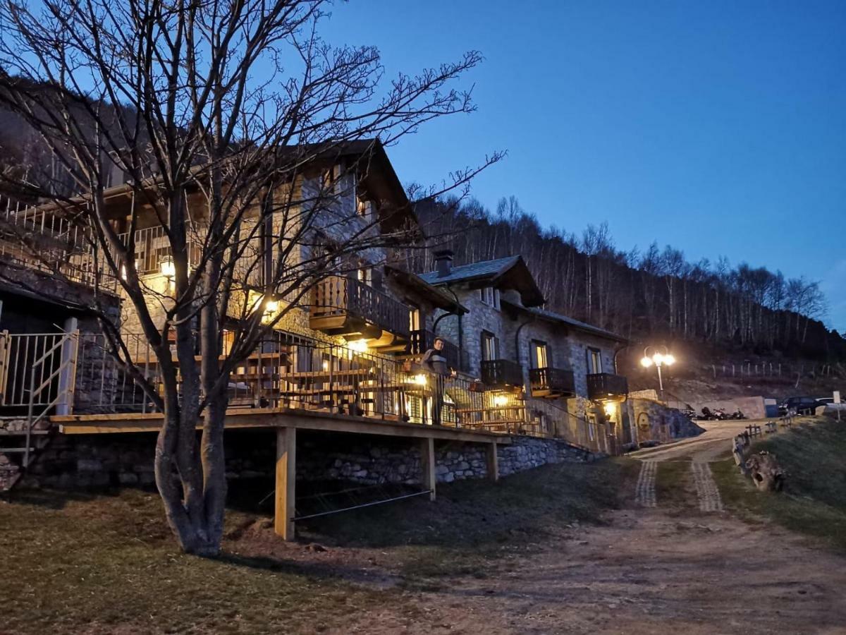 Agriturismo Giacomino Vendégház Gera Lario Kültér fotó